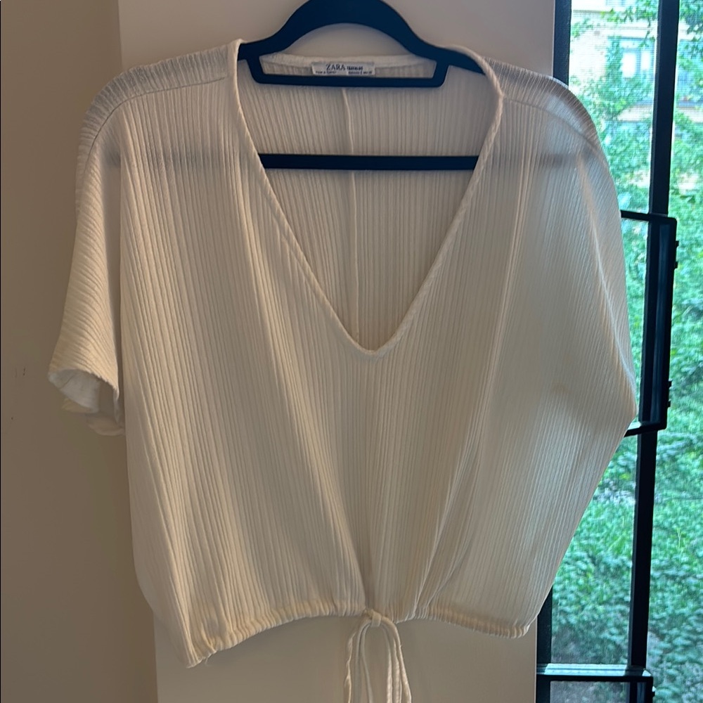 Zara White Ribbed Tie Front Blouse